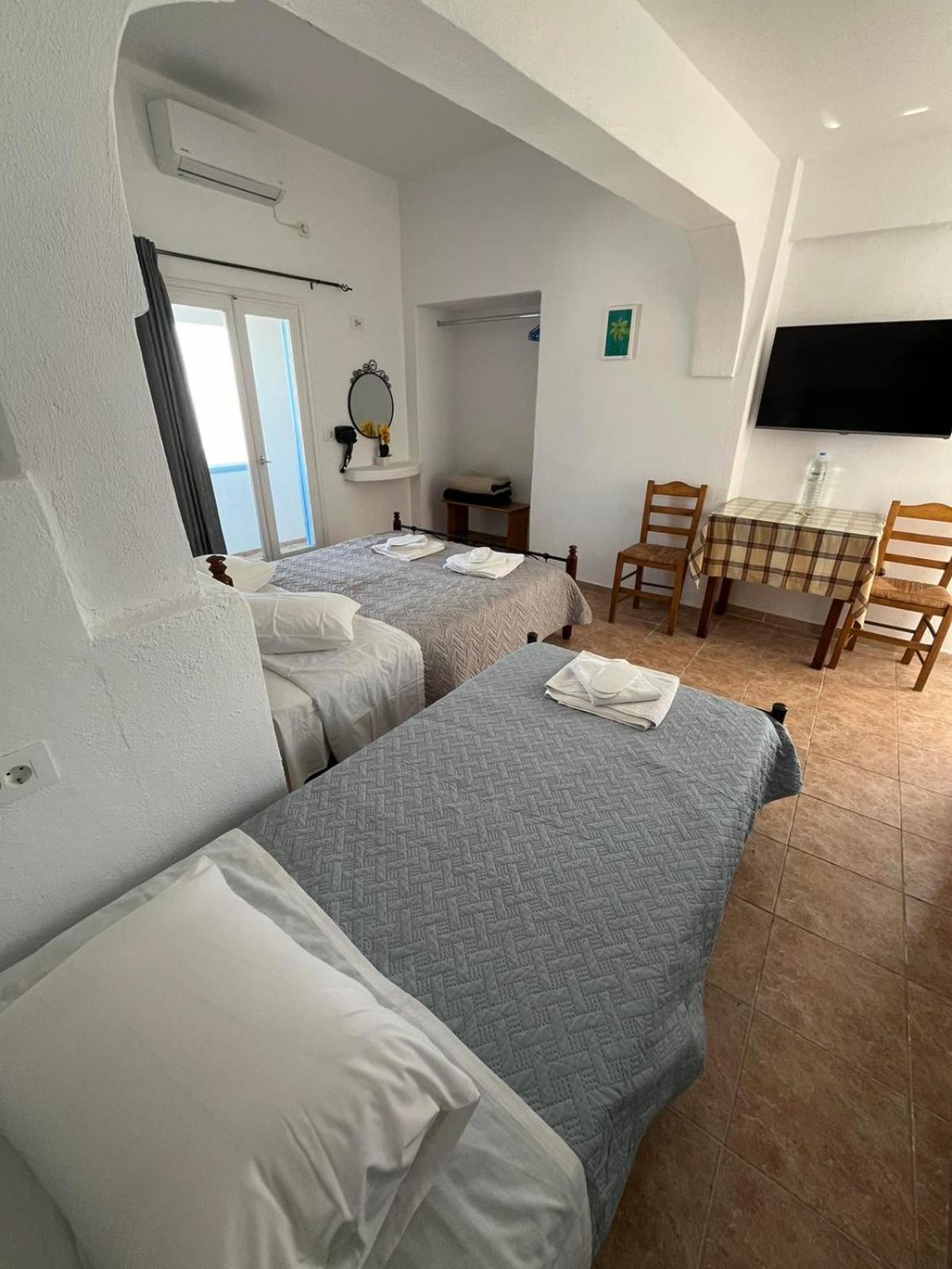 Stella Nomikou Apartments Фиростефани Экстерьер фото