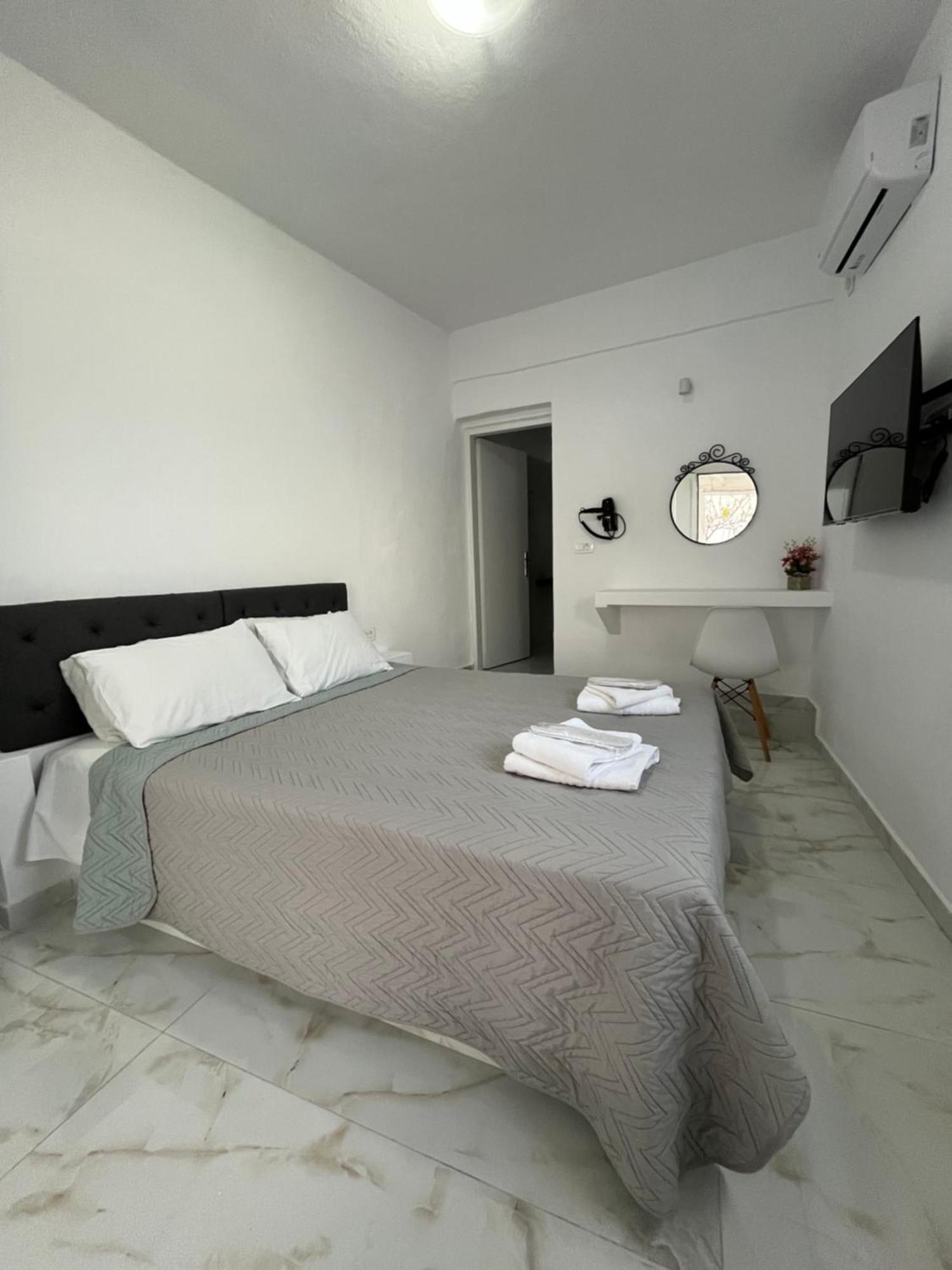 Stella Nomikou Apartments Фиростефани Экстерьер фото