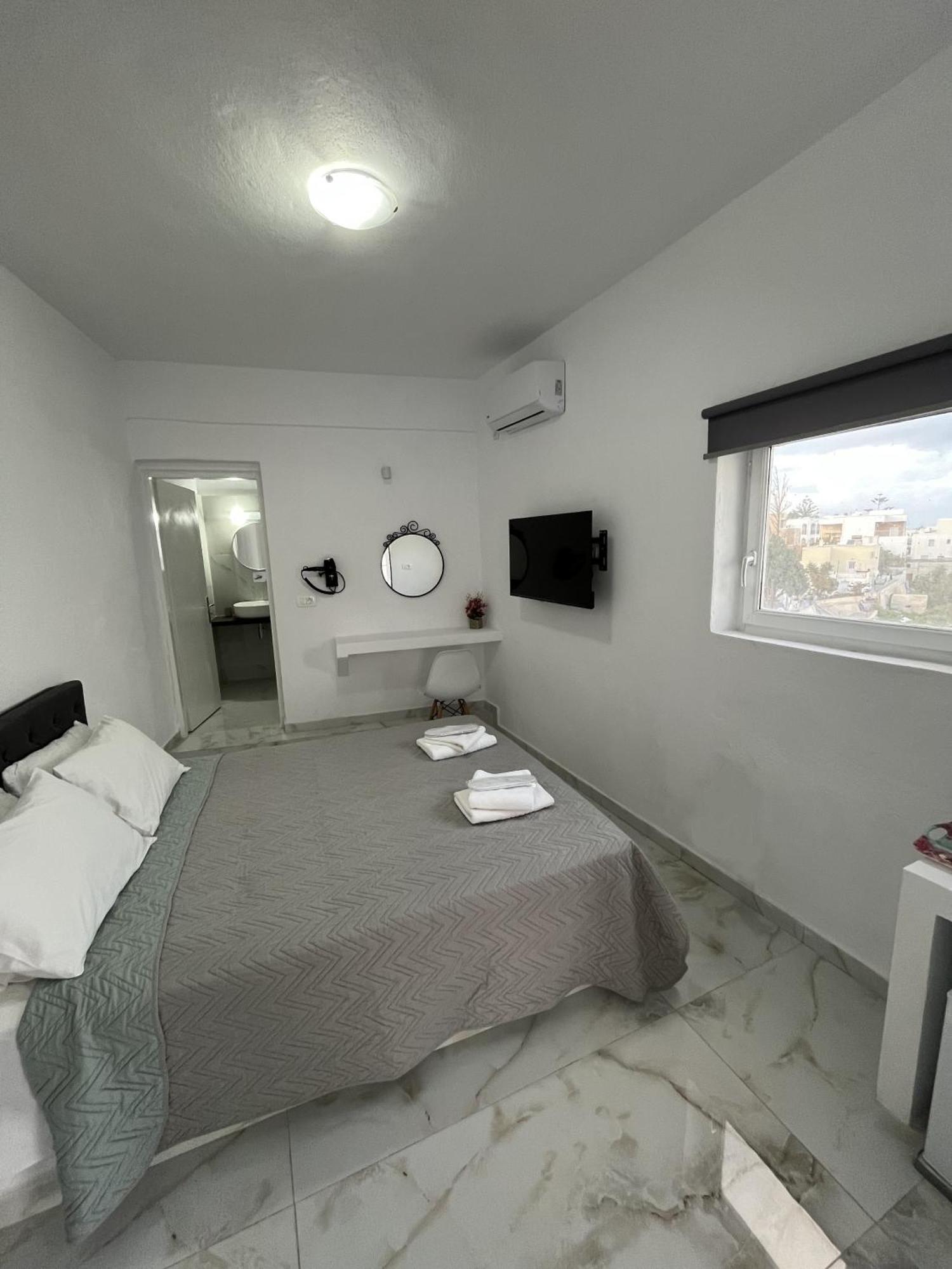 Stella Nomikou Apartments Фиростефани Экстерьер фото